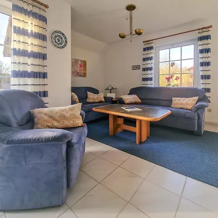 Дом отдыха Emilia *